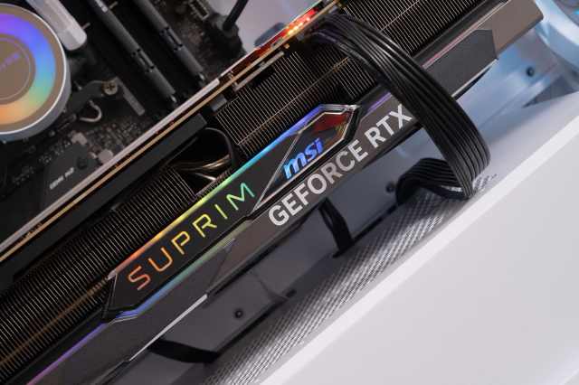 微星4080万狮图显卡性能测评,微星rtx4080魔龙显卡