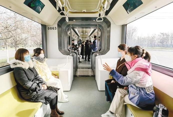 西北首条智轨是什么车,西安西咸智轨示范线