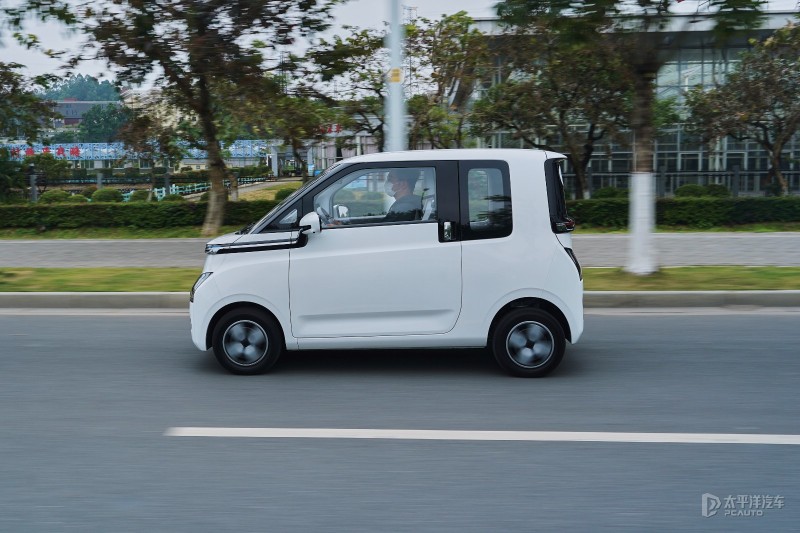 五菱汽车miniev试驾,五菱miniev120公里测试