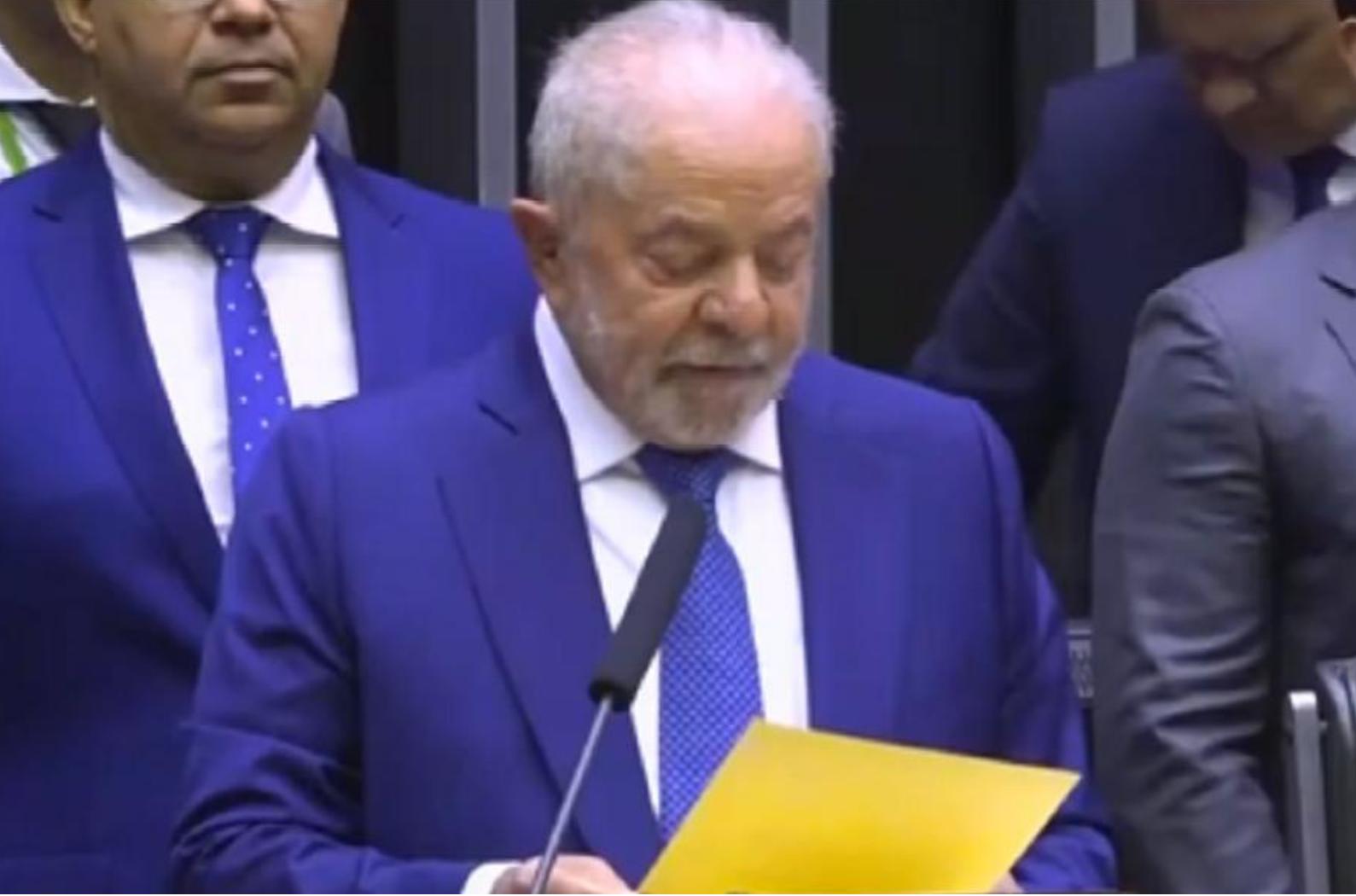 早安！世界丨乌方：跨年夜400名俄士兵遭袭死亡；卡塔尔宣布中国入境旅客须持核酸阴性证明