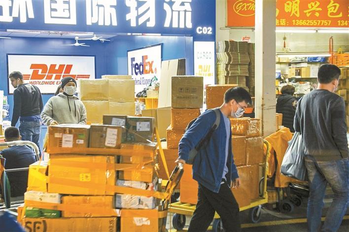 探访华强北手机档口,探访华强北市场