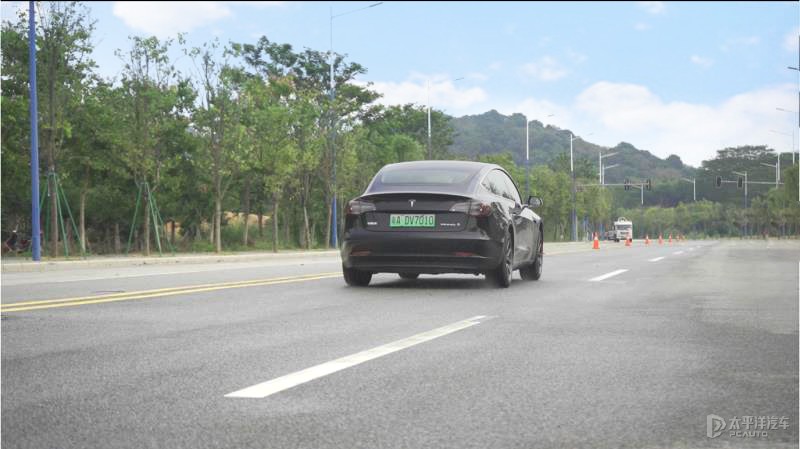 model3用的是ev专用轮胎吗,model3pzero轮胎