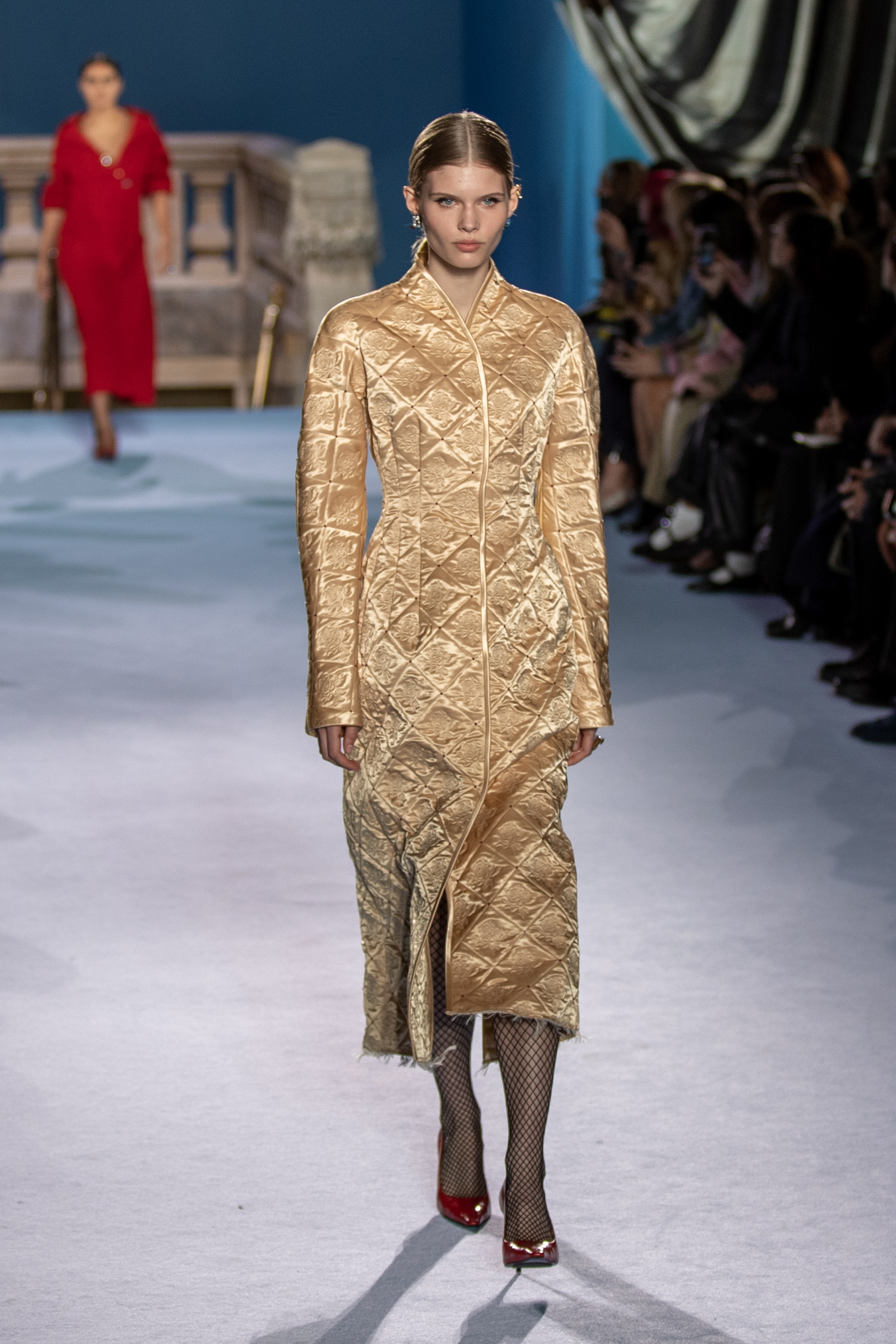 toryburch2023春季走秀,toryburch时装秀场