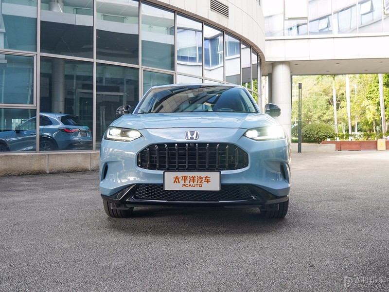 本田ZR-V致在e:HEV正式上市售价17.99-22.89万元