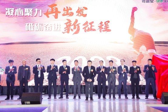 鍑濆績鑱氬姏鍐嶅嚭鍙戞敾鍧氬厠闅捐耽鏈潵,鍑濆績鑱氬姏鍐嶅嚭鍙戝鍙戞湁涓鸿氨鏂扮瘒