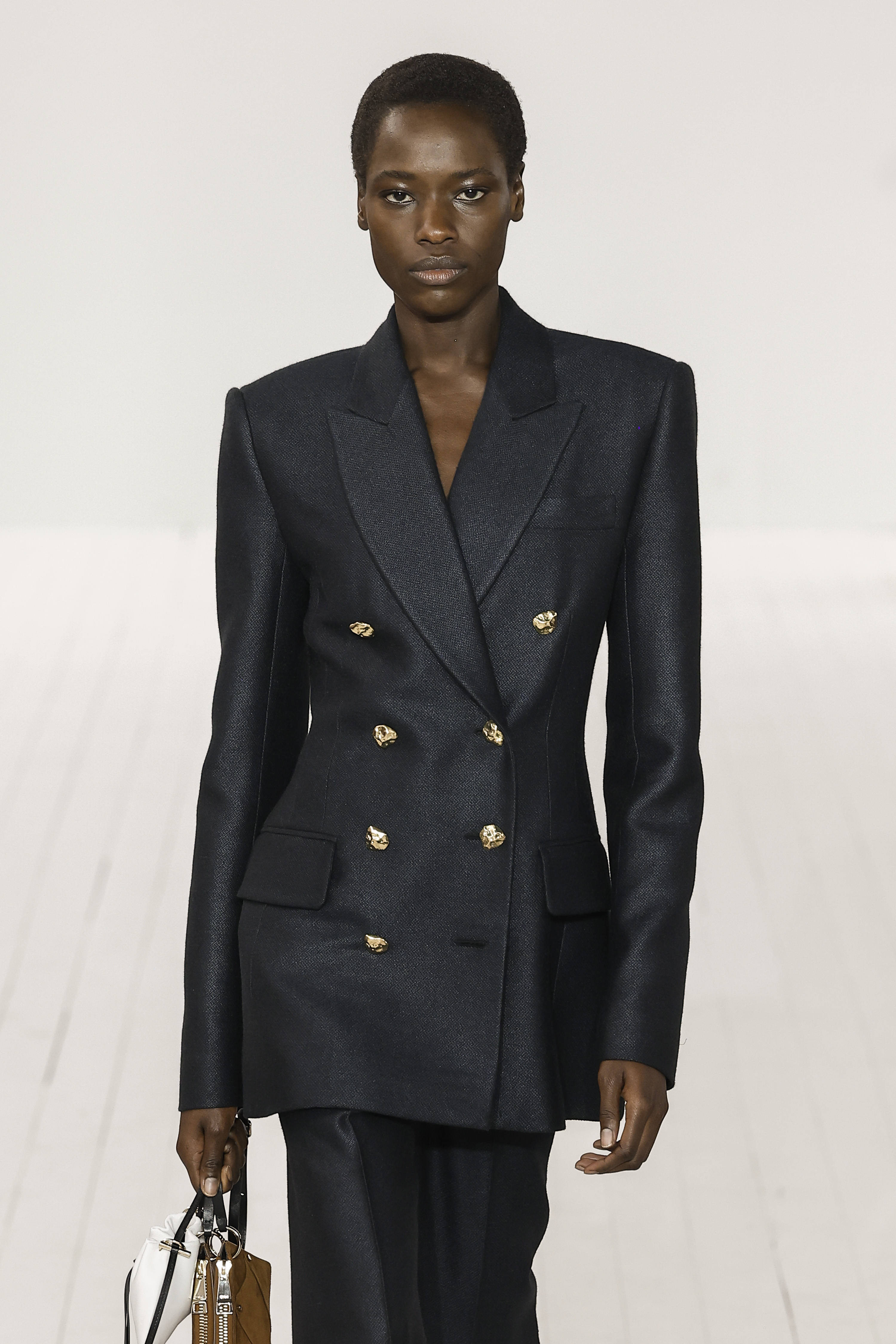 蔻依时装周,蔻依巴黎时尚时装周