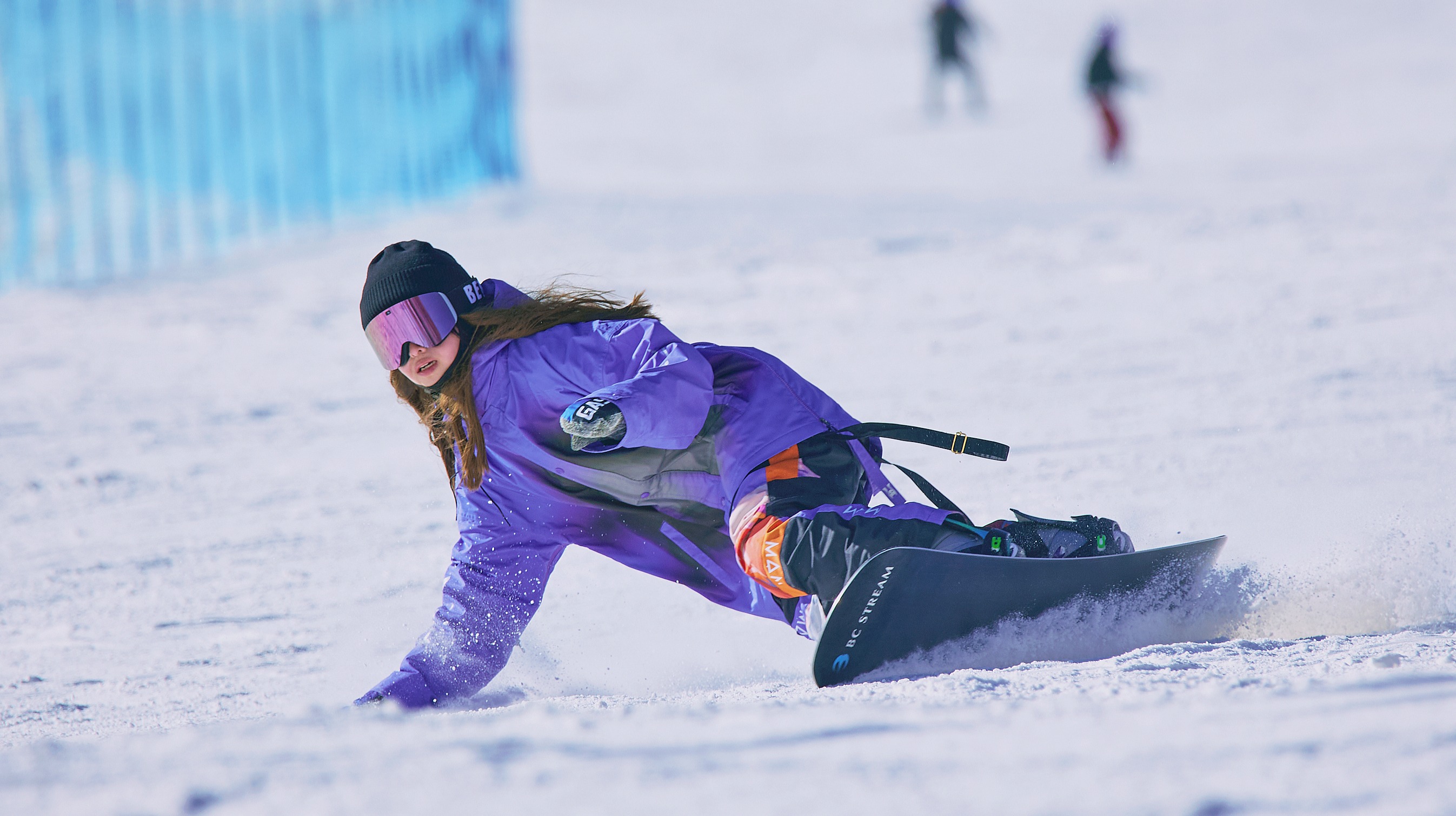 一个职业滑雪能赚多少,滑雪行业怎么赚100万