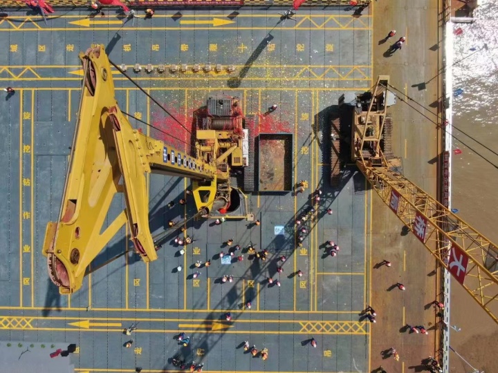 首座跨海高铁大桥,基建狂魔杭州湾跨海大桥