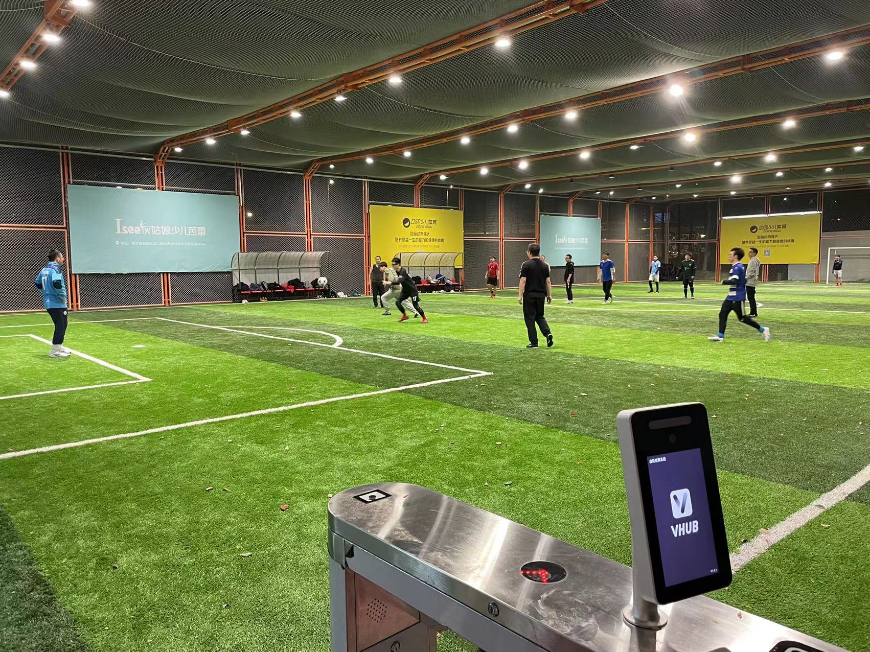 江苏户外舞台灯光工程,南京新建50个灯光球场