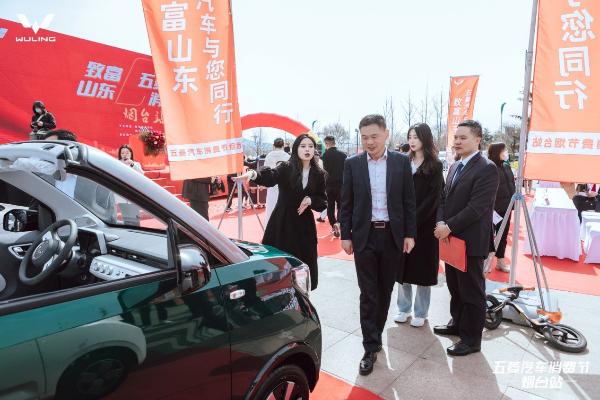 致富五菱车,致富车五菱荣光加长版