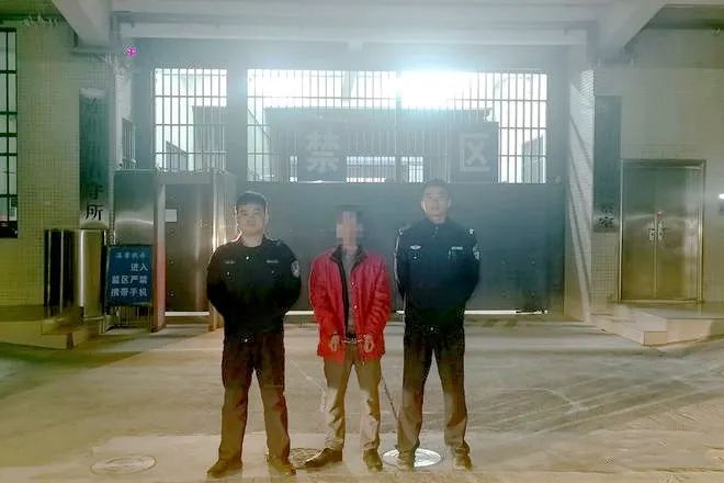 上坟不让烧纸条例,上坟烧纸的法律规定