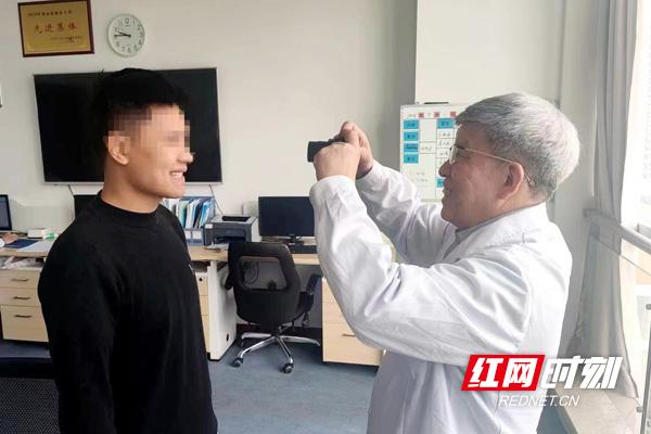 听神经瘤5cm手术成功案例,长沙治疗听神经瘤