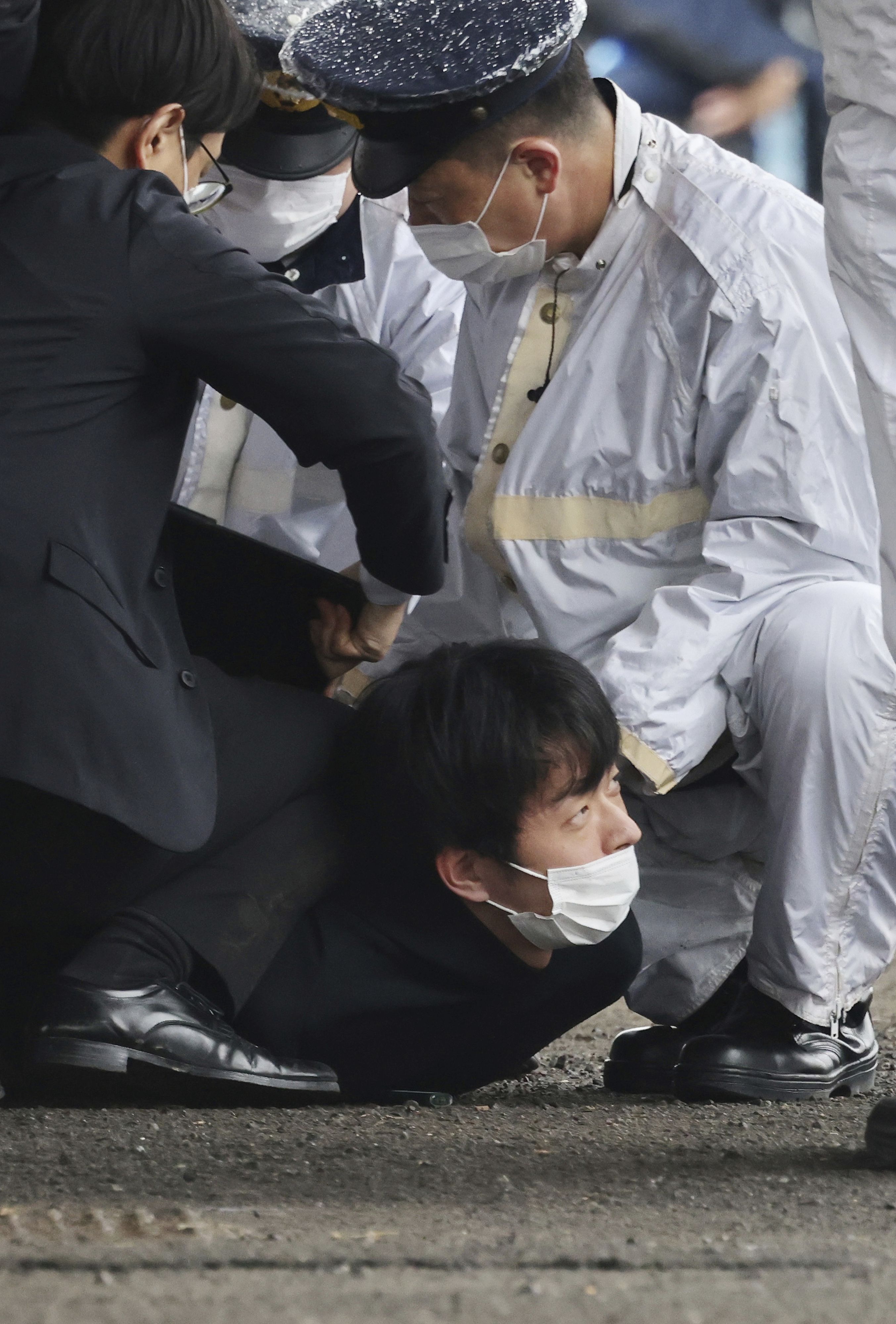 日本岸田文雄爆炸视频,岸田文雄在爆炸案后首次发声