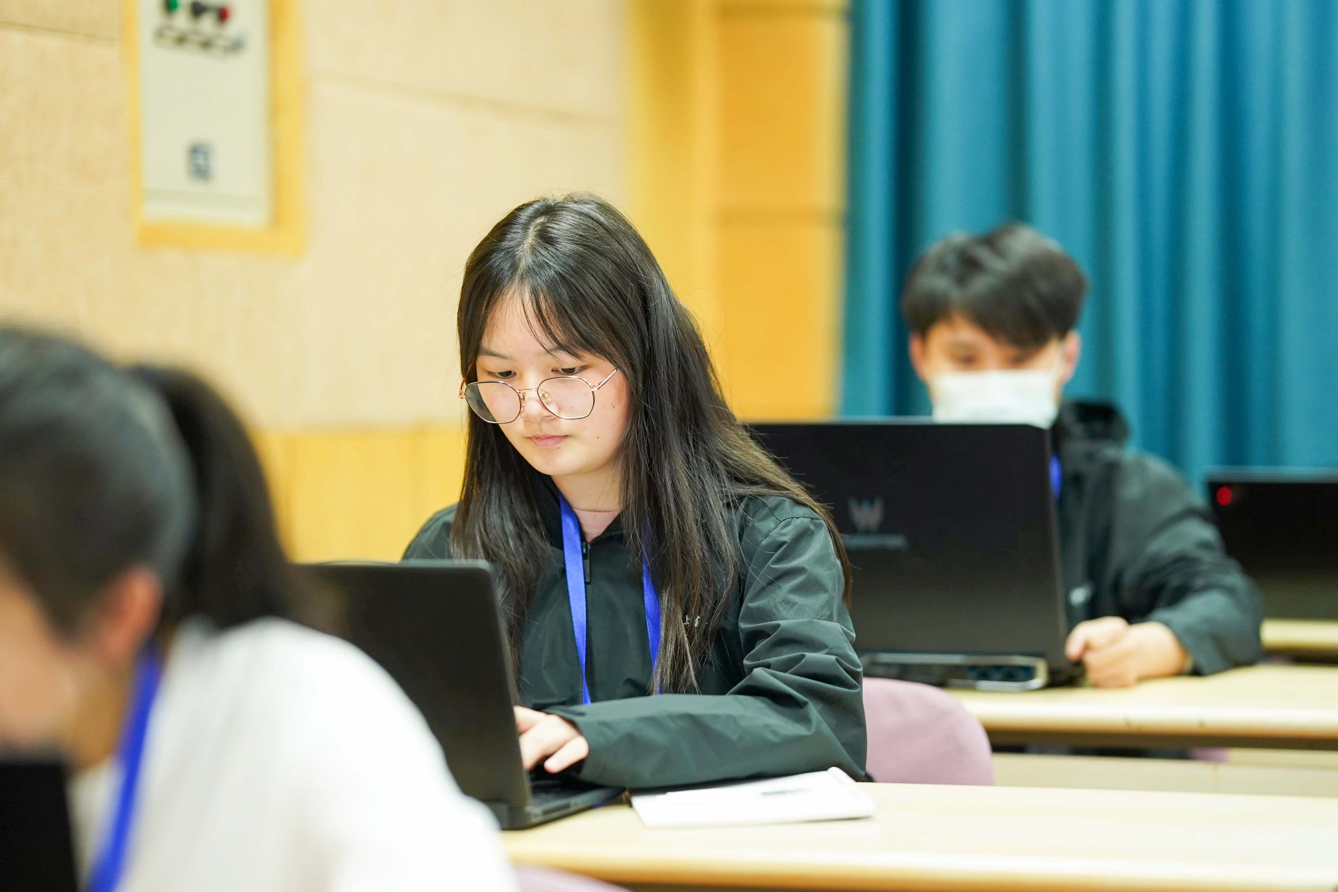 歼16长空之王航模,电影长空之王歼16航模