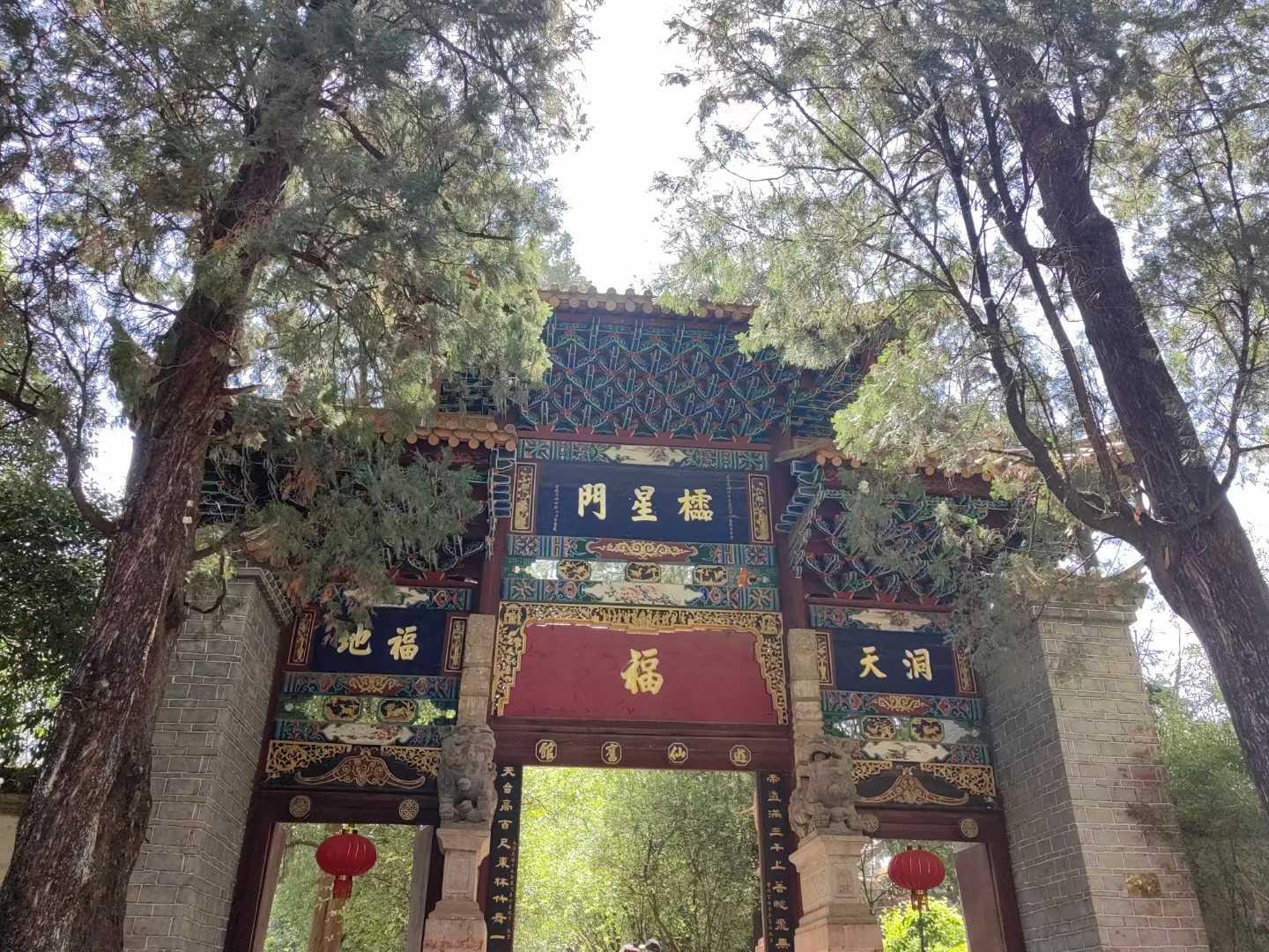 中国四大铜殿哪个最重,昆明金殿是全国保存最好的铜殿