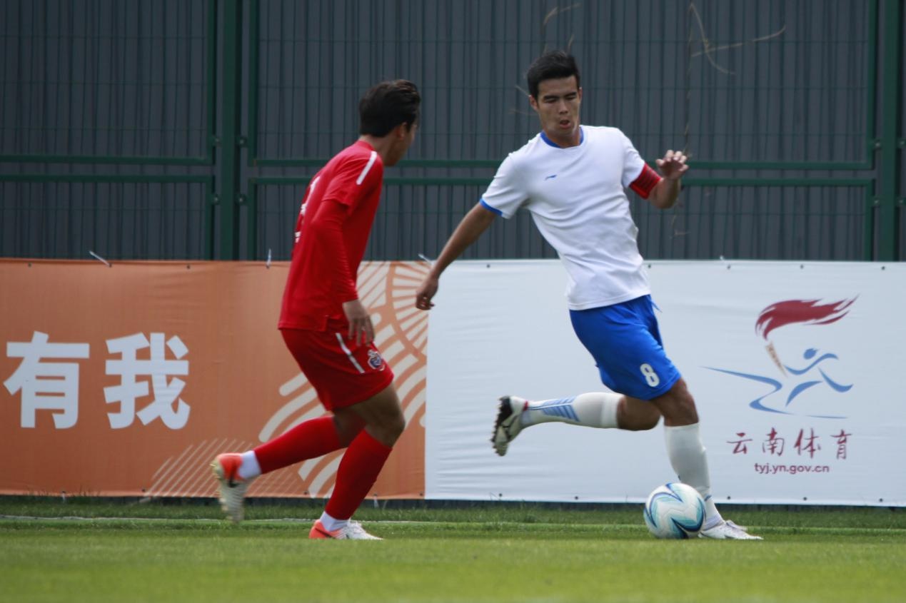 武汉三镇2比1逆转广州队,武汉三镇队2比1逆转获胜