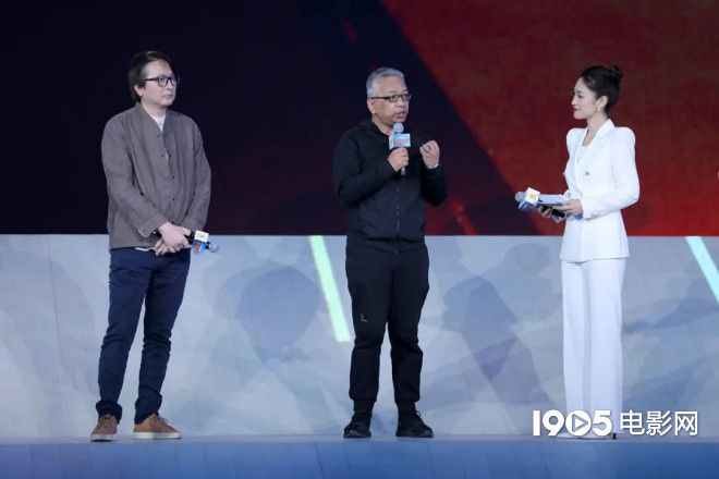 你我不孤单!纪录电影《不孤岛》首映礼在京举办