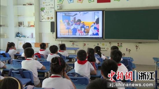 余杭区送温暖献爱心活动,多方合力为孤困儿童送温暖献爱心