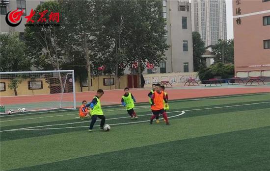 潍坊育才中学足球队,潍坊市奎文区育才小学足球