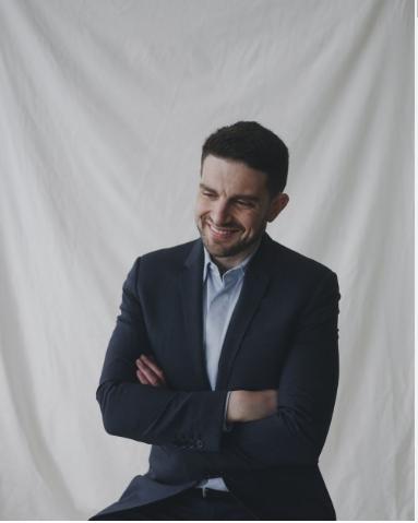 华尔街大空头与索罗斯联手,华尔街金融巨鳄索罗斯做空新加坡