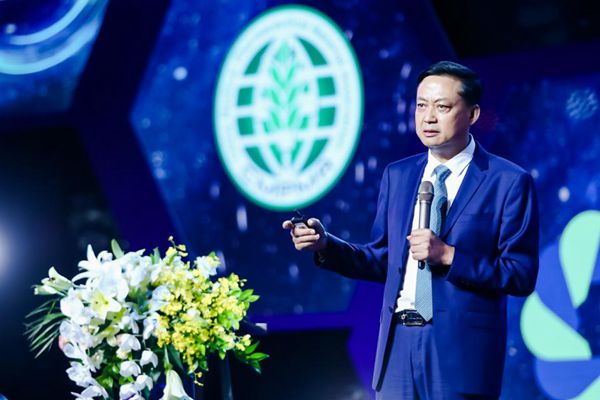 未来的药店将不再是简单买卖药品的地方第三届星辰会在长沙开幕