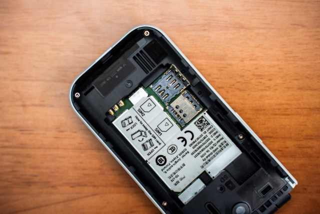 诺基亚翻盖功能机2660flip,2023诺基亚翻盖机