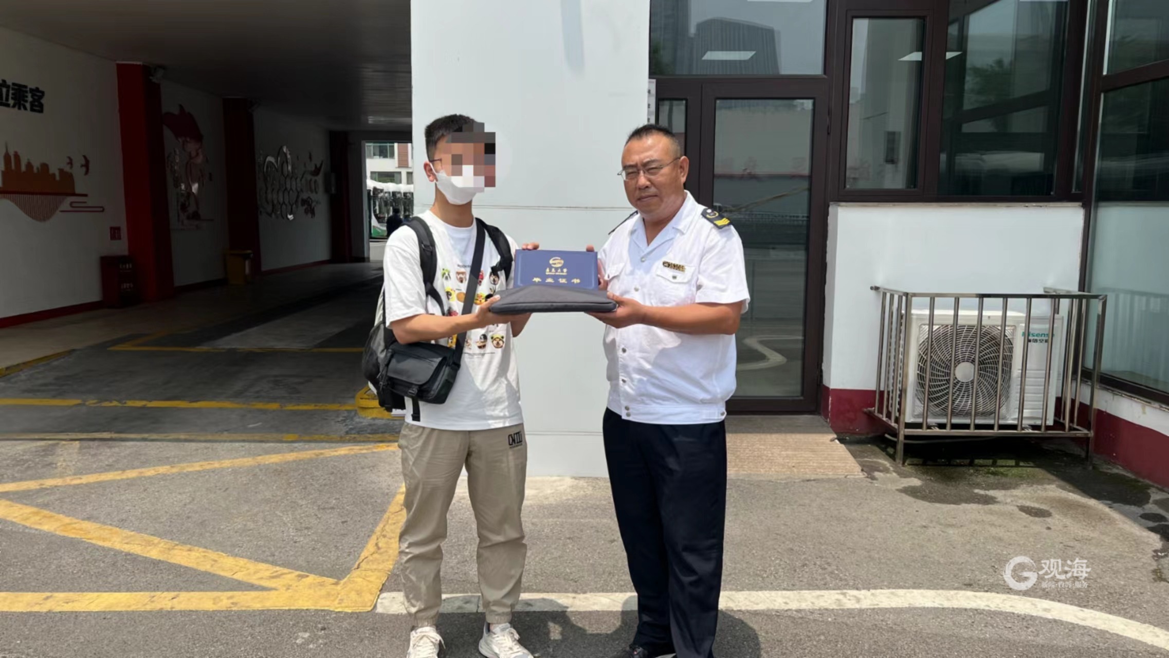 点赞！青岛公交频现“马大哈”，这条线路可“扫码”寻物