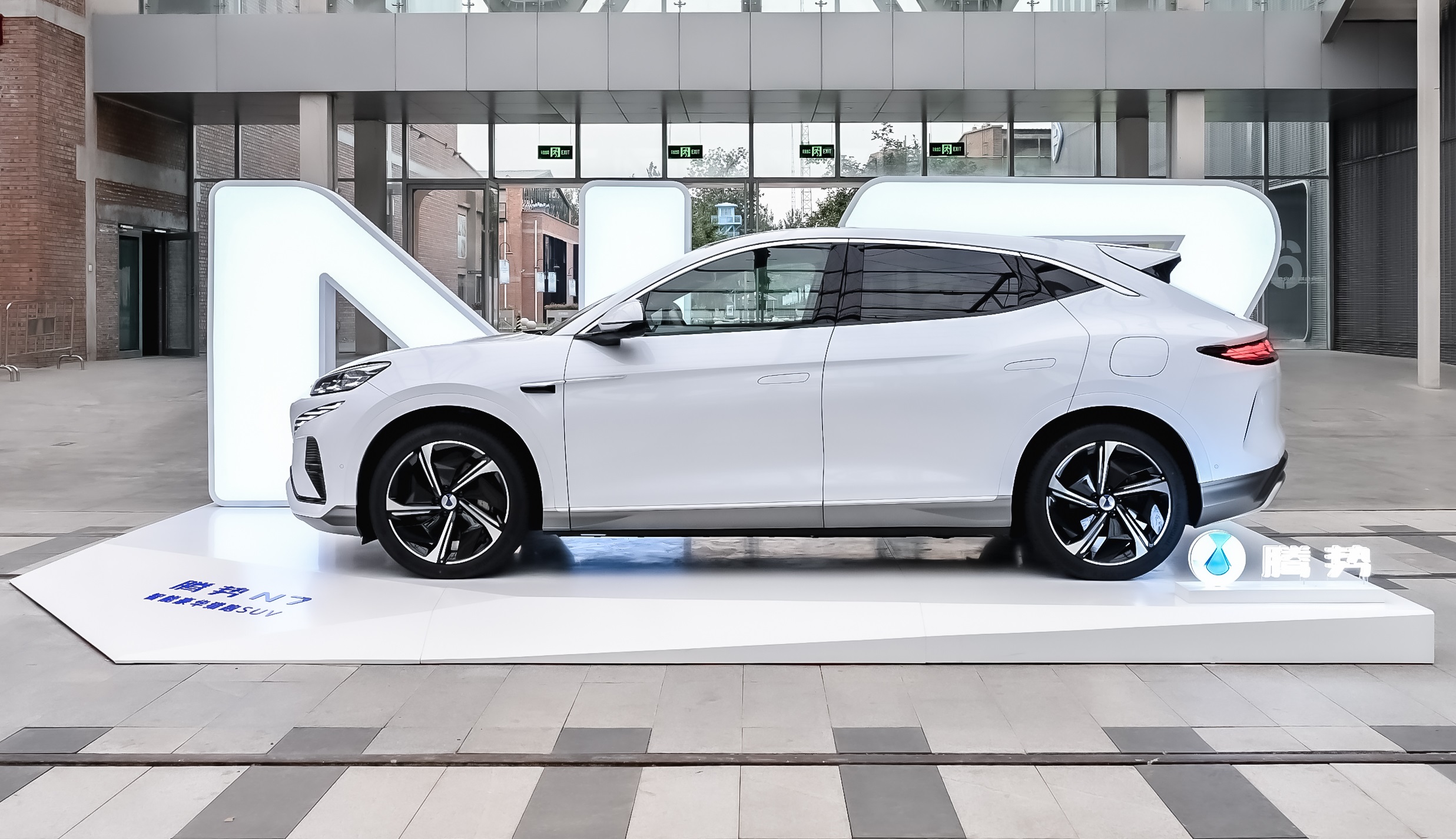 腾势n7终于上市了市场前景会如何,腾势n7将于今晚上市