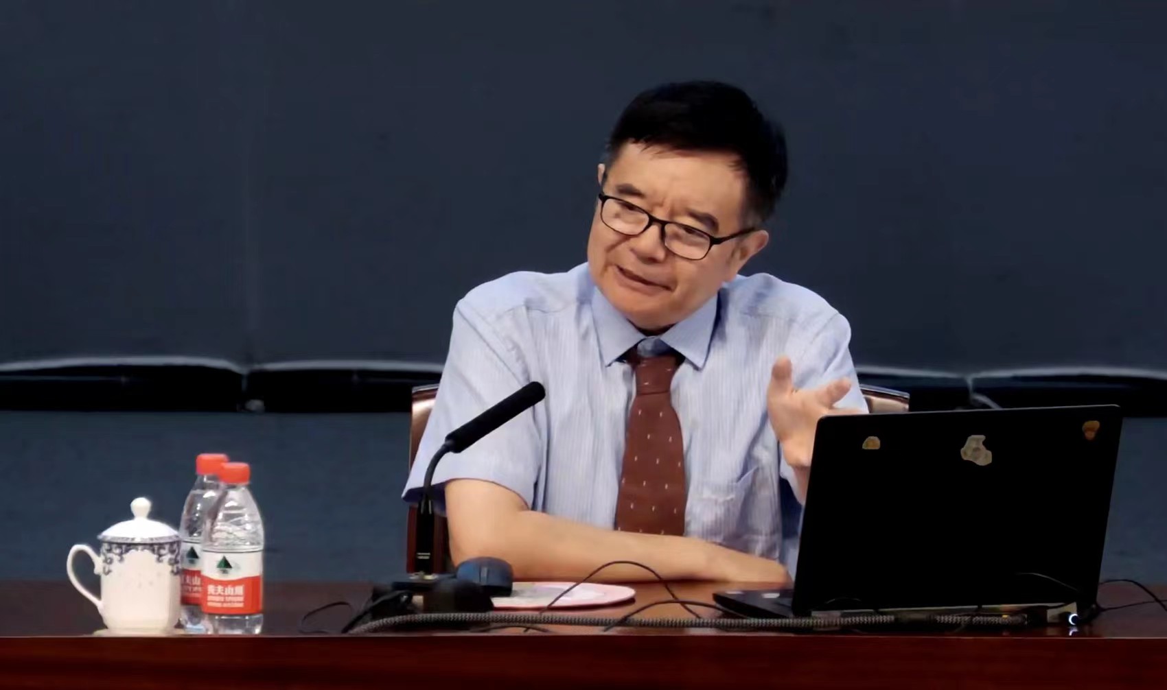 是谁创造了中国汉字,汉字的演变谁发明的