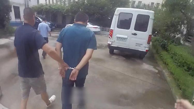 上海骗薪团伙,骗薪团伙有人2年入职300家公司