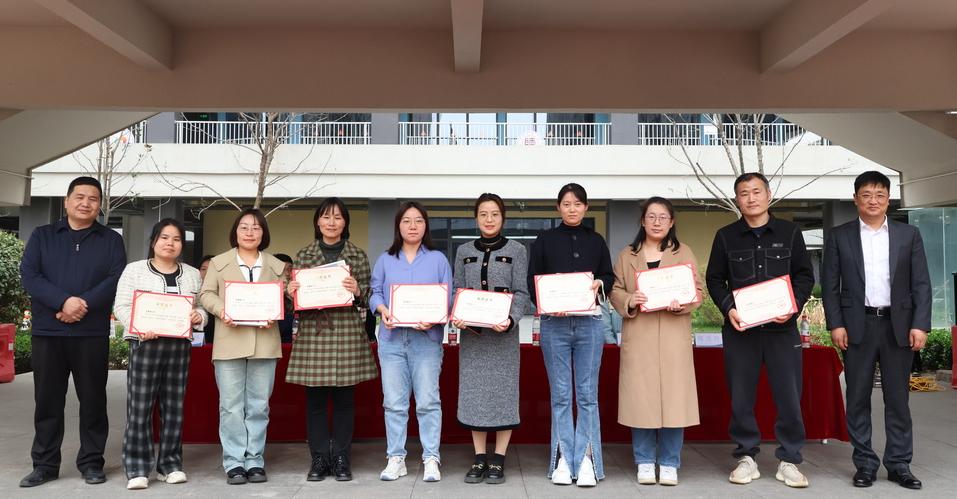 科技之春宣传月,小学科技之春宣传月