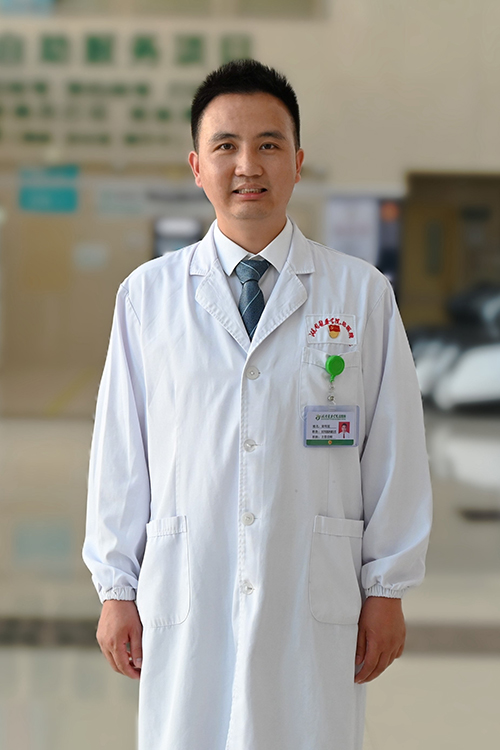 勇担健康使命，铸就时代新功——湖南医药学院总医院评选出第六届“十佳医生”