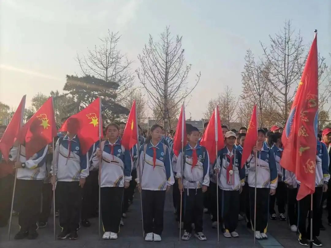 一路攀登一路向上,一路攀登