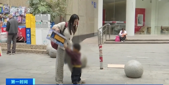 “宝宝专用食品”价高未必更健康！专家建议：购买前查询配料表→